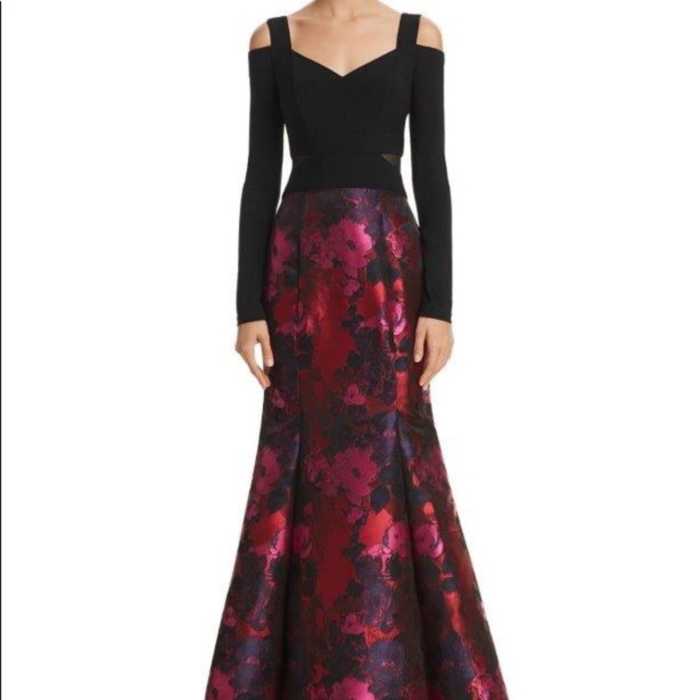 Size 2 Xscape Cold Shoulder Mermaid Tail Gown